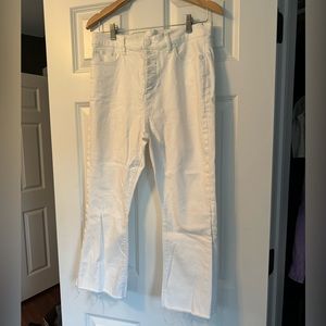 Women’s kick crop size 10/30 white jeans raw hem.
